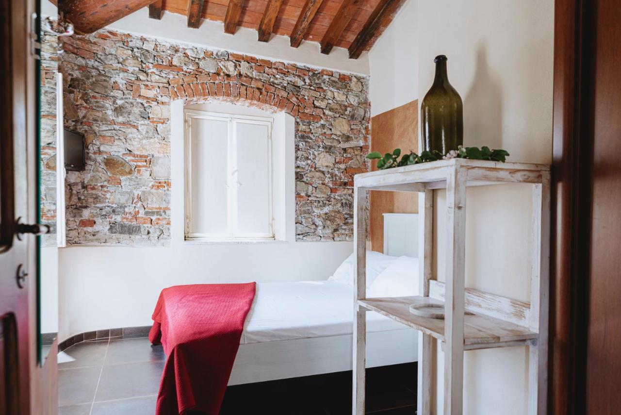 Un Angelo Alla Mia Tavola Sarzana Exterior foto